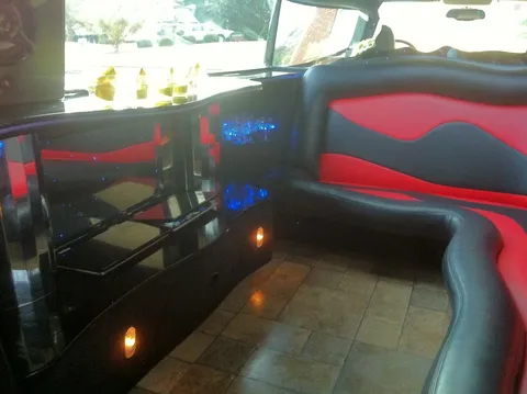 HUMMER STRETCH LIMO Number of Passenger: 16 - 18